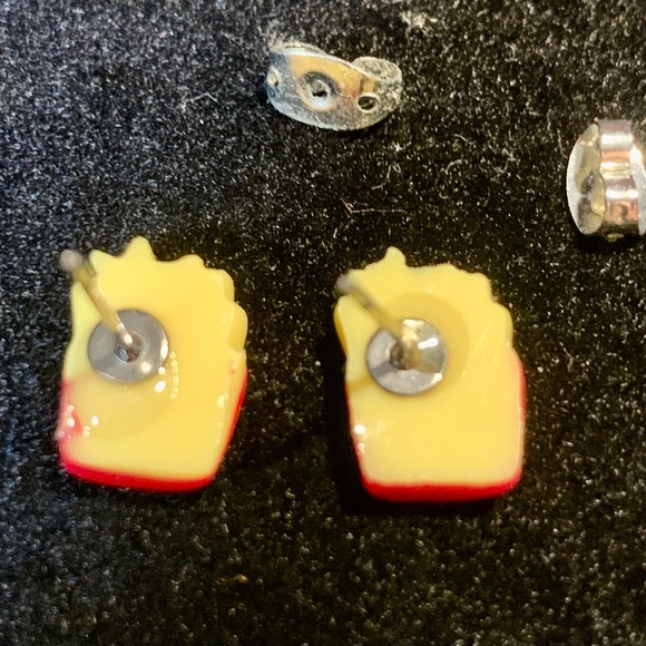 Cute French Fries Stud Earrings make from Resin - Picture 2 of 7